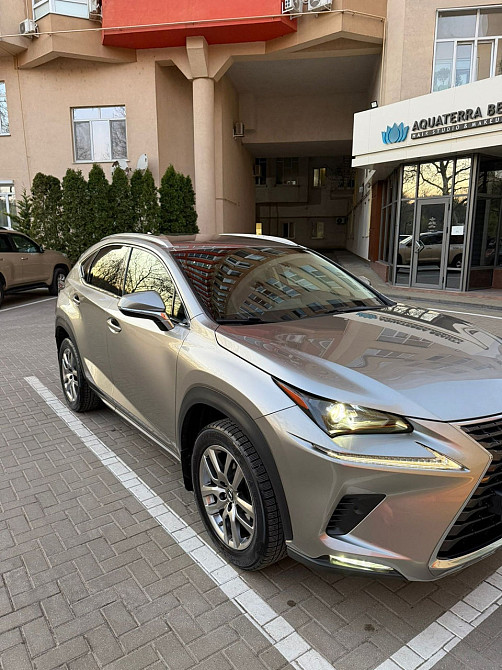Lexus NX Series Chişinău - fotografie 4