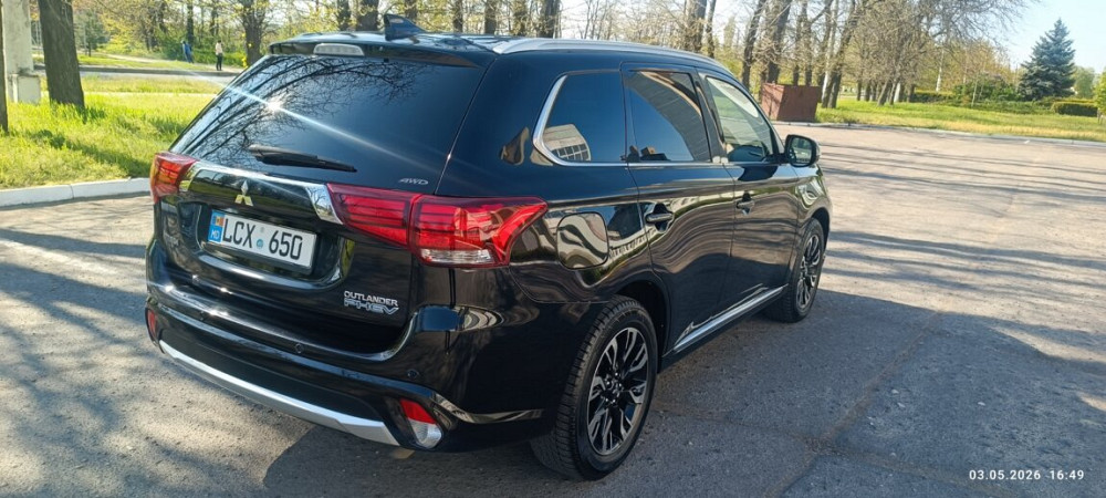 Mitsubishi Outlander 2016 an Tiraspol Tiraspol - fotografie 5