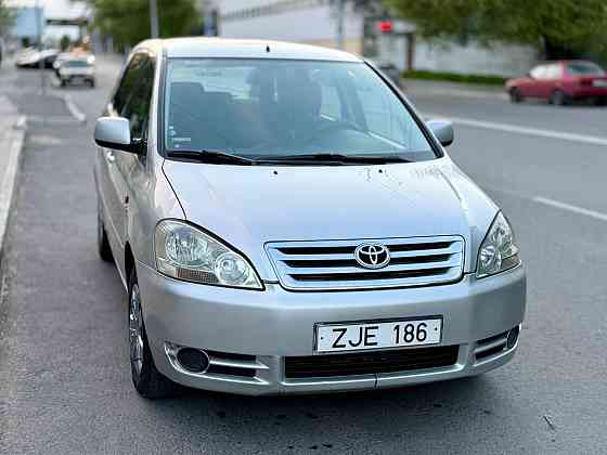 Toyota Avensis Verso 2000 год Тирасполь Тирасполь