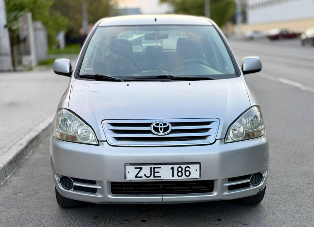 Toyota Avensis Verso 2000 год Тирасполь Тирасполь - изображение 5