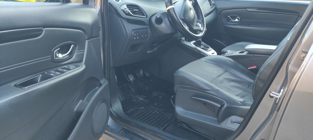 Renault Scenic 2014 год Бельцы Бельцы - изображение 8