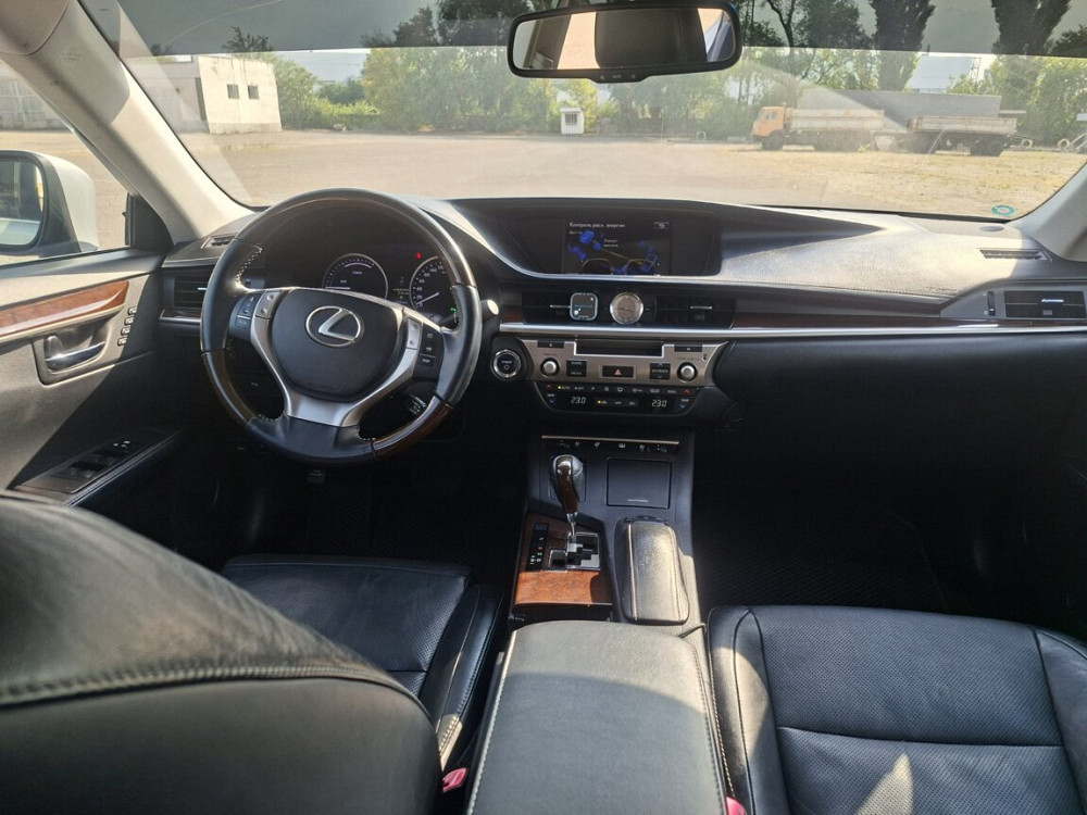 Lexus ES 2013 an Tiraspol Tiraspol - fotografie 2