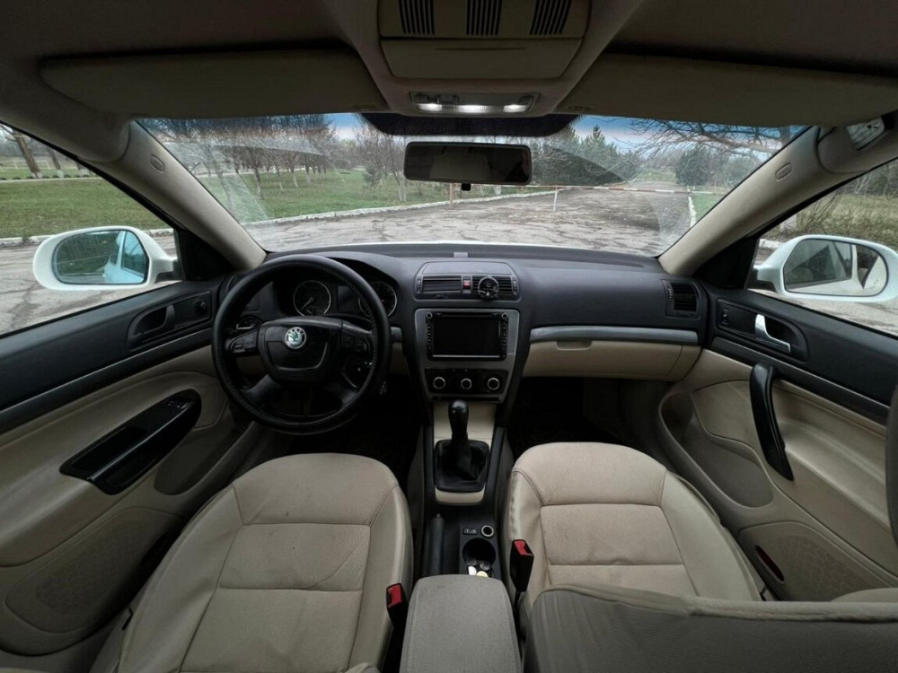Skoda Octavia 2013 год Кишинёв Кишинёв - изображение 2