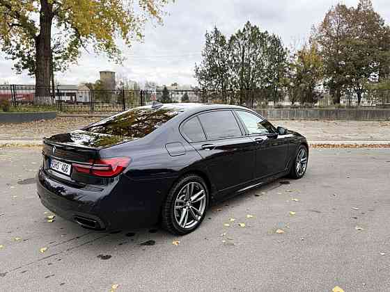 BMW 7 Series 2017 год Бендеры Бендеры