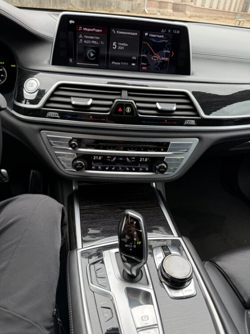 BMW 7 Series 2017 год Бендеры Бендеры - изображение 10