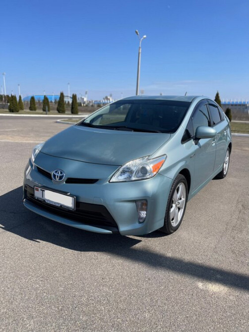 Toyota Prius 2014 год Тирасполь Тирасполь - изображение 2