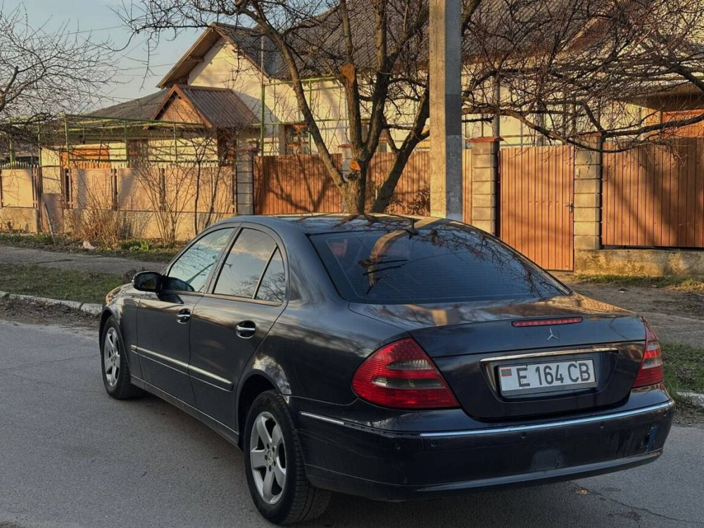 Mercedes E-Class 2004 год Дубоссары Дубоссары - изображение 3