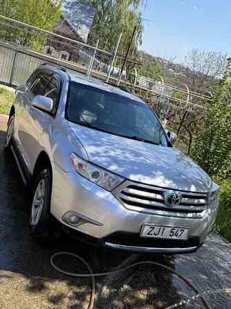 Toyota Highlander 2013 год Бендеры Бендеры