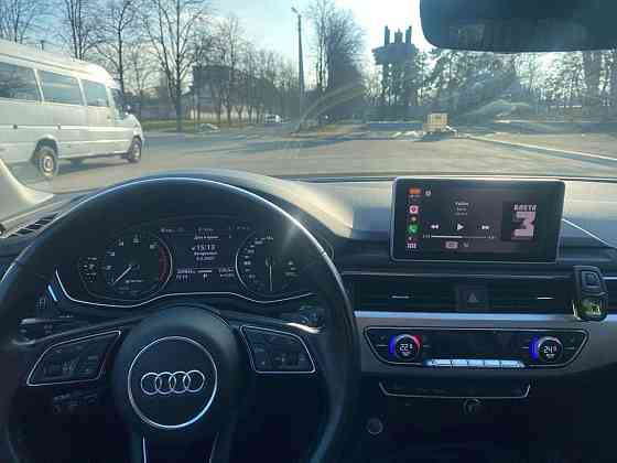 Audi A4 2018 год Парканы Парканы