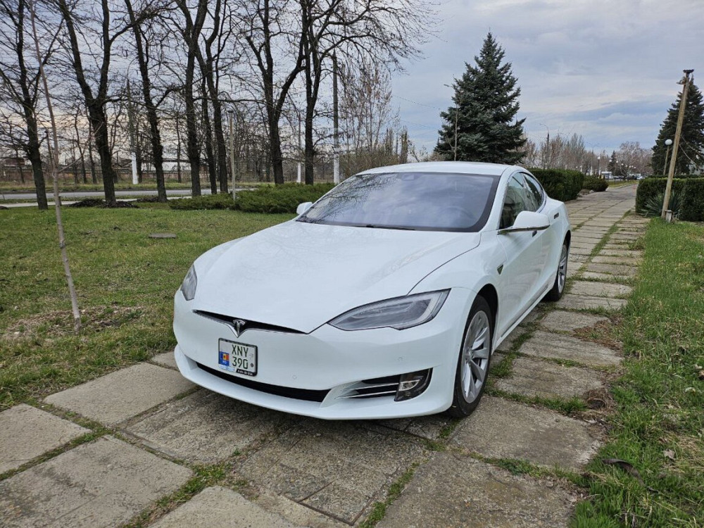 Tesla Model S 2016 год Тирасполь Тирасполь - изображение 3