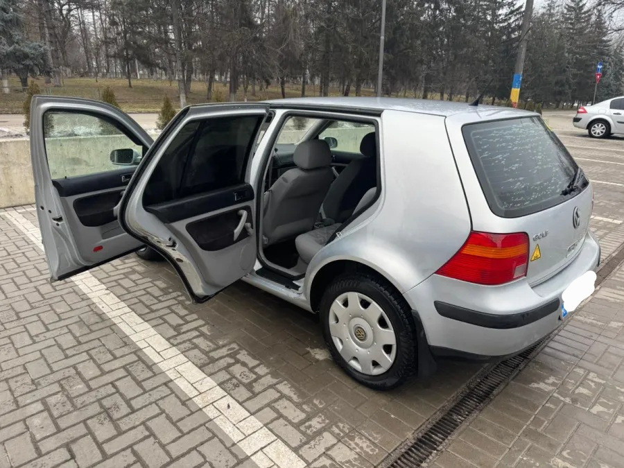 Volkswagen Golf 1999 год Бельцы Бельцы - изображение 3