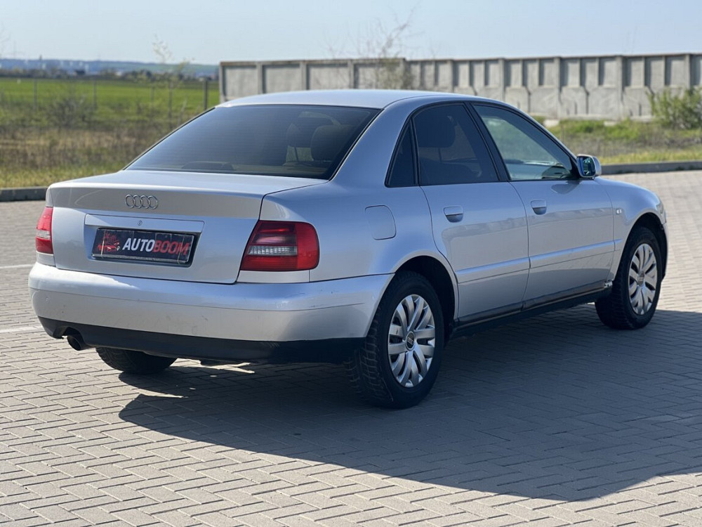Audi A4 2001 an Tiraspol Tiraspol - fotografie 2