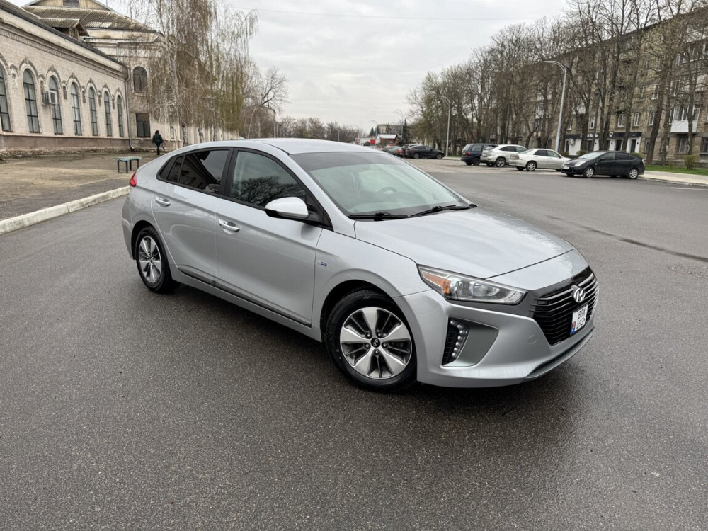 Hyundai Ioniq 2019 an Bender Bender - fotografie 6