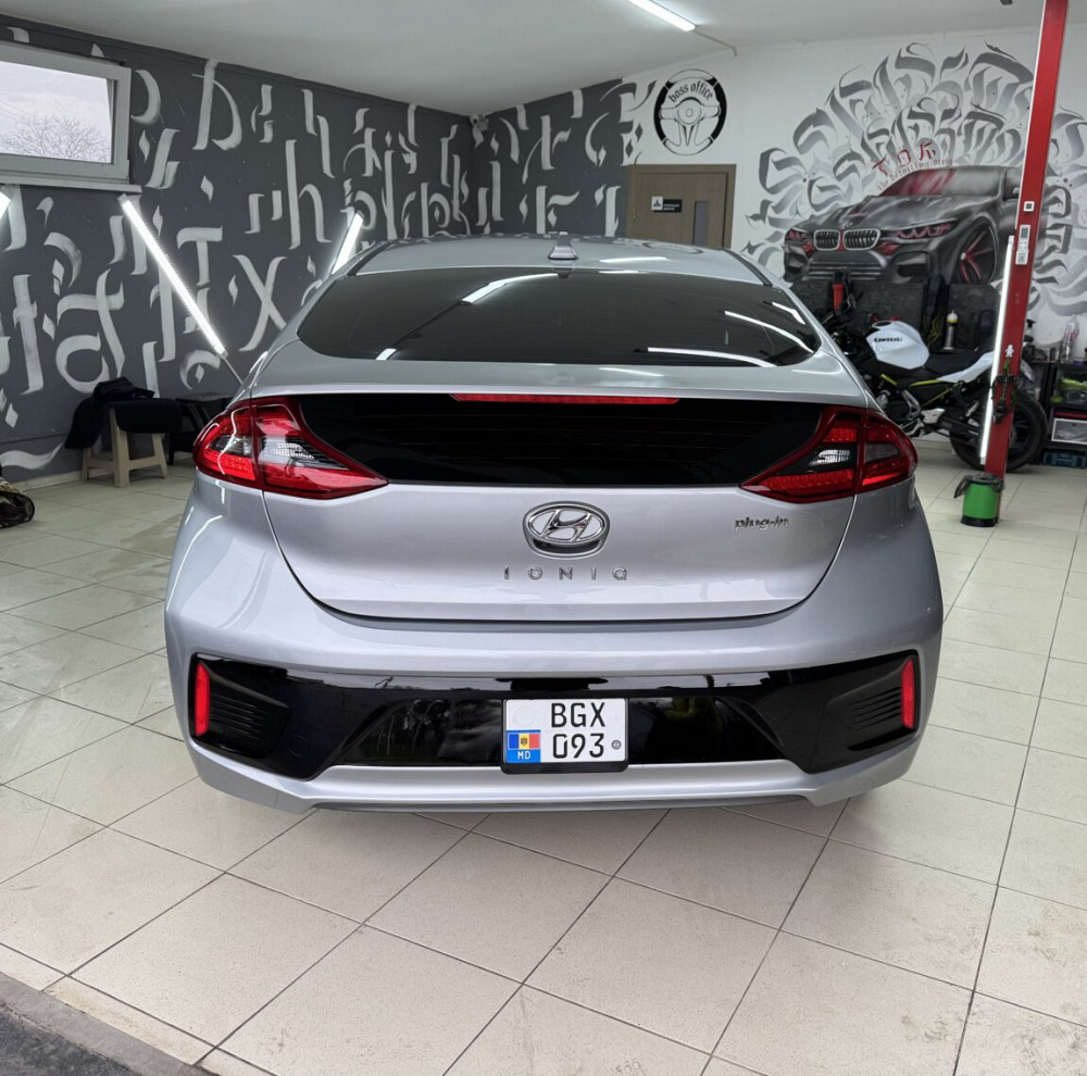 Hyundai Ioniq 2019 an Bender Bender - fotografie 4