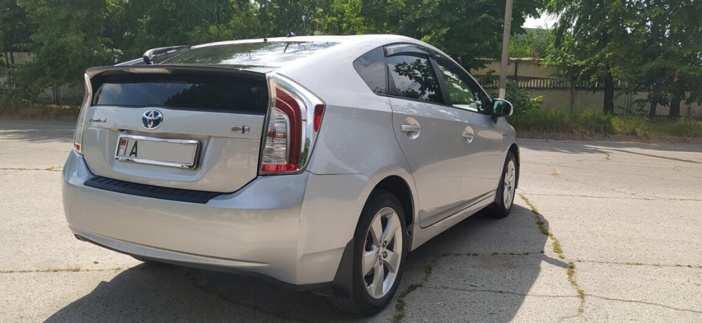 Toyota Prius 2013 год Рыбница Рыбница - изображение 6
