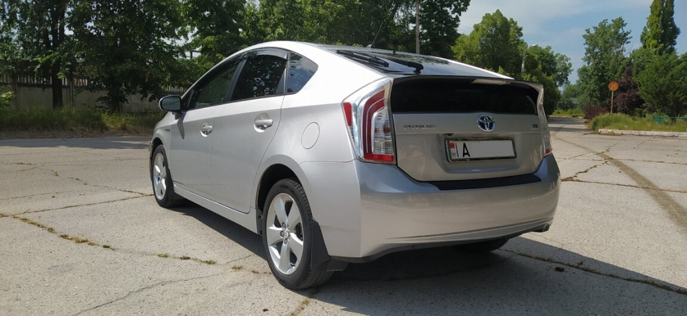 Toyota Prius 2013 год Рыбница Рыбница - изображение 5
