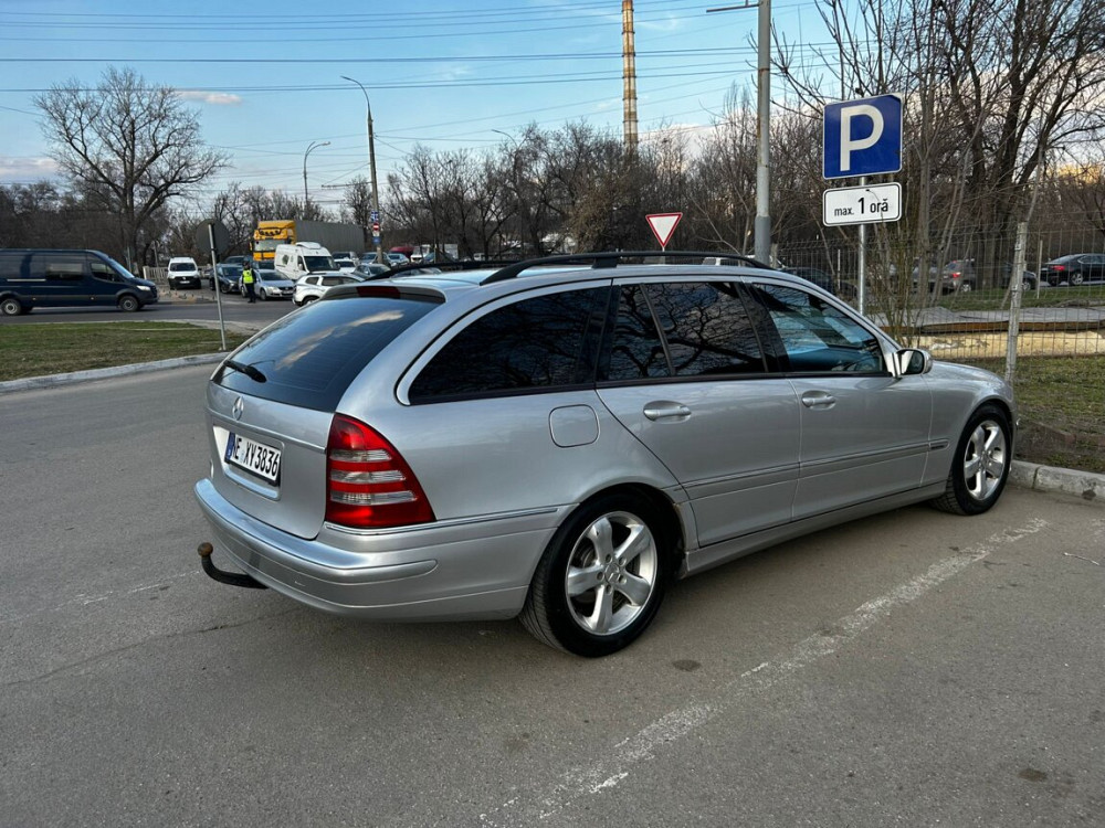 Mercedes C-Class 2004 год Тирасполь Тирасполь - изображение 3