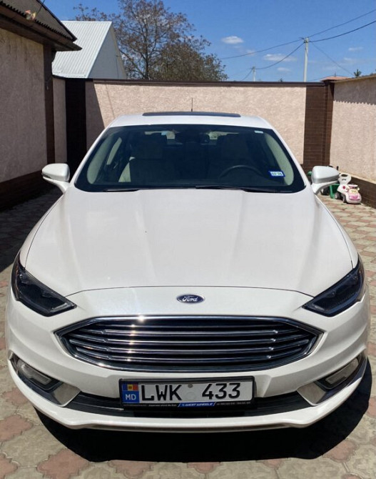 Ford Fusion 2018 год Новые Анены Новые Анены - изображение 3