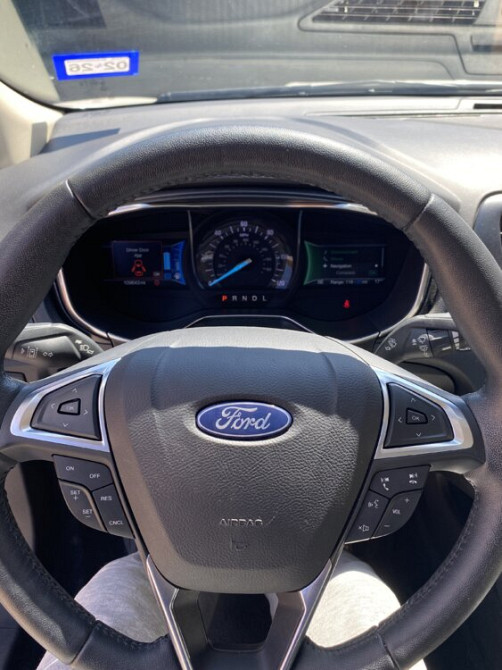 Ford Fusion 2018 год Новые Анены Новые Анены - изображение 10