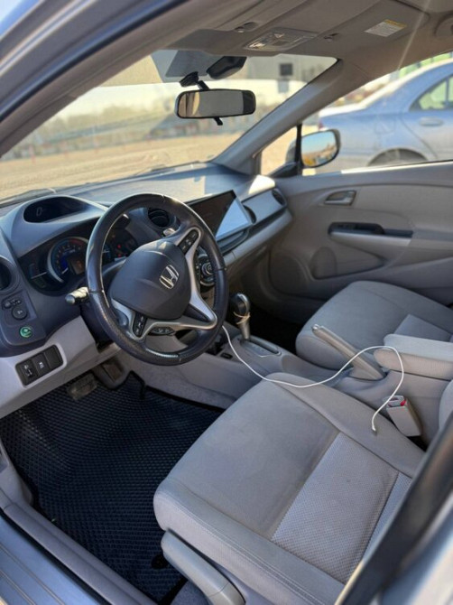 Honda Insight 2009 год Бендеры Бендеры - изображение 3
