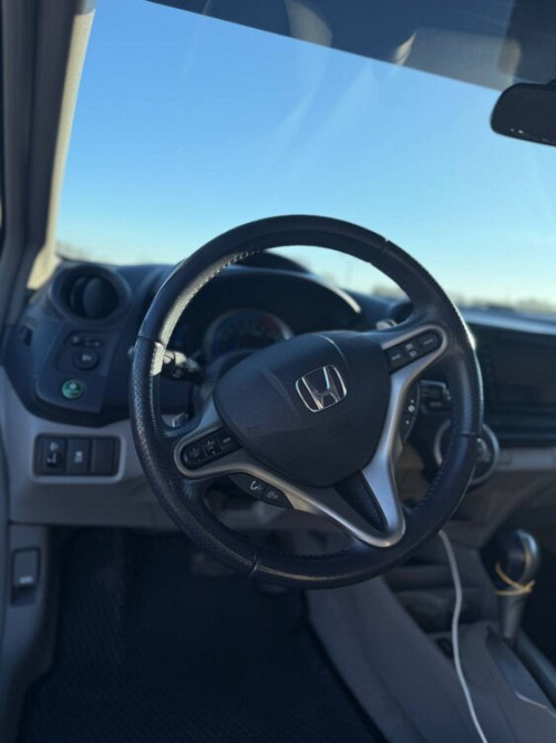 Honda Insight 2009 год Бендеры Бендеры - изображение 7