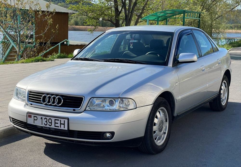 Audi A4 2000 год Рыбница Рыбница - изображение 4
