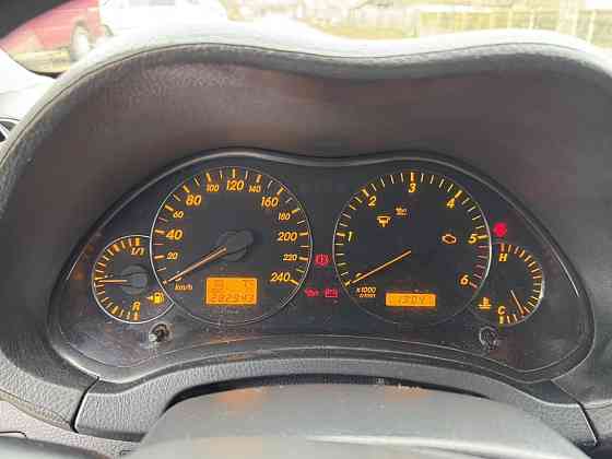 Toyota Avensis 2004 год Днестровск Днестровск