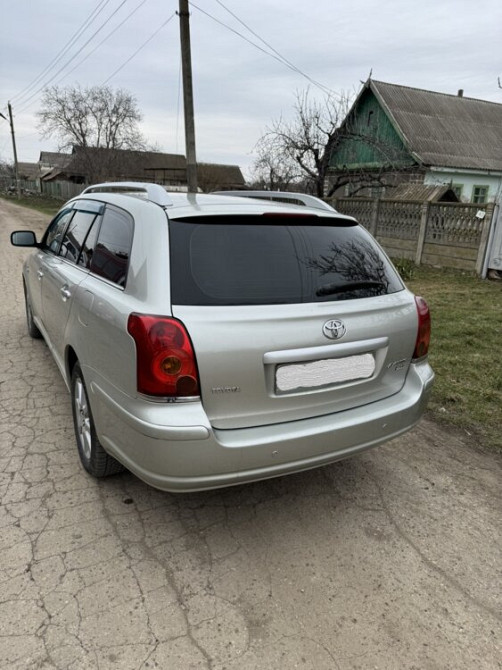 Toyota Avensis 2004 год Днестровск Днестровск - изображение 3