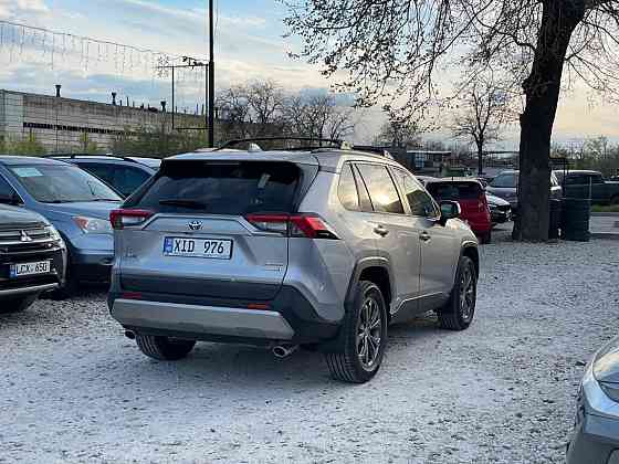 Toyota RAV4 2023 год Тирасполь Тирасполь