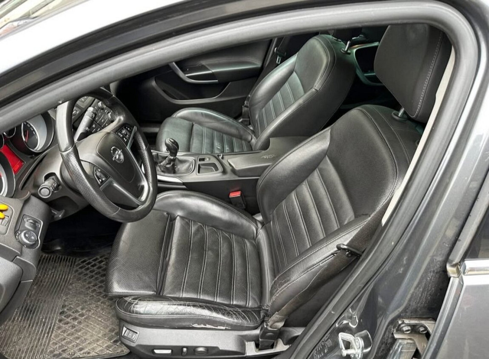 Opel Insignia 2010 год Рыбница Рыбница - изображение 1