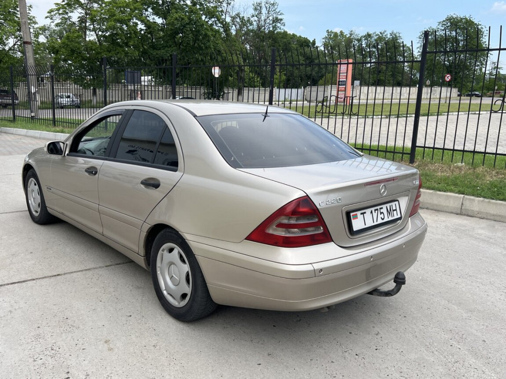 Mercedes C-Class 2002 год Бендеры Бендеры - изображение 2