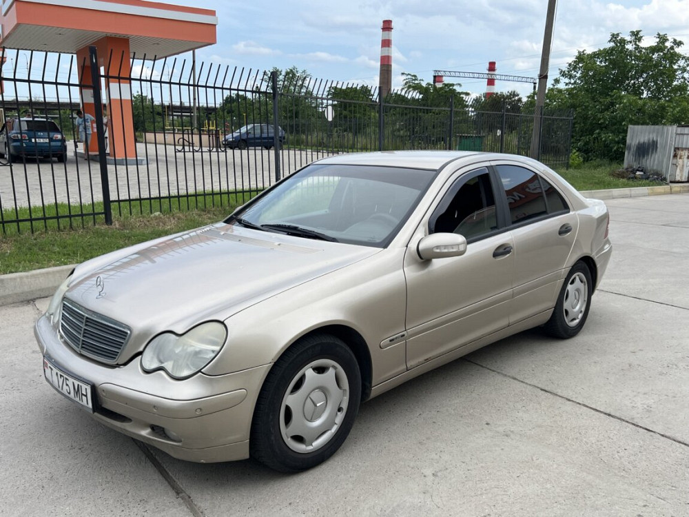 Mercedes C-Class 2002 год Бендеры Бендеры - изображение 1