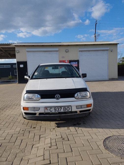 Volkswagen Golf 1995 год Бендеры Бендеры - изображение 1