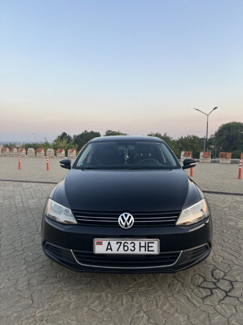 Volkswagen Jetta 2014 an Bender Bender - fotografie 1