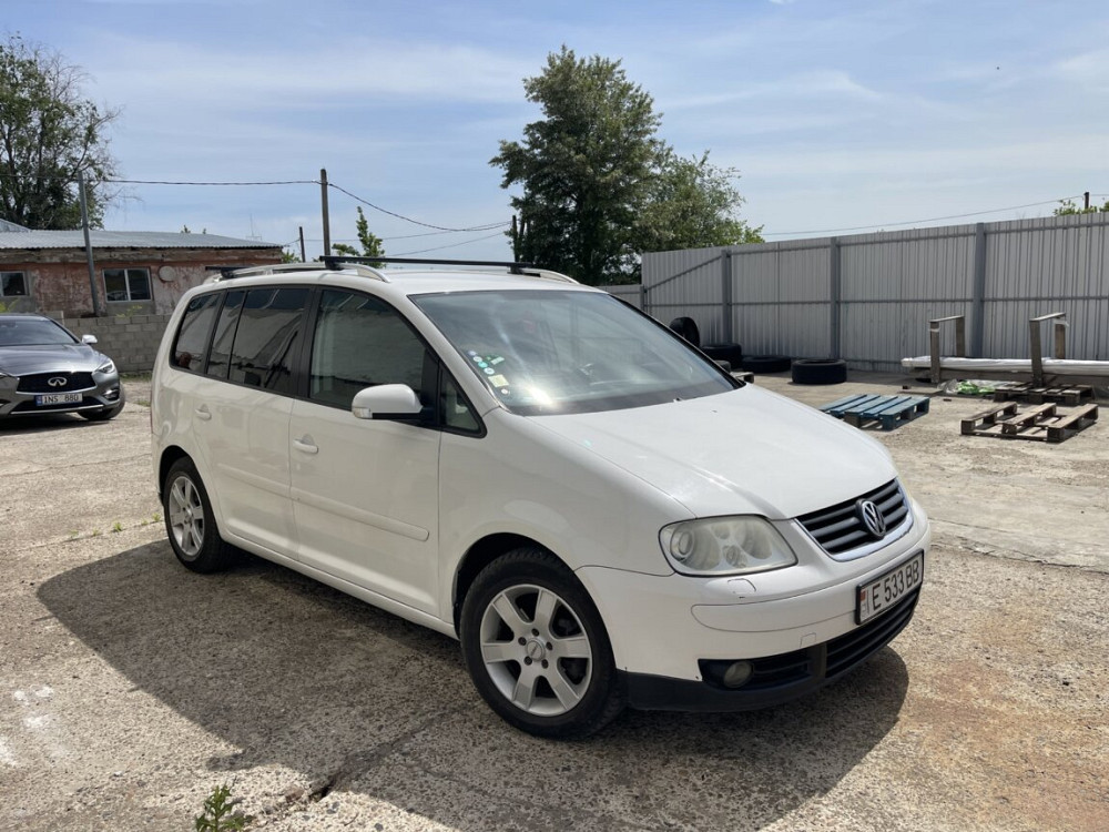 Volkswagen Touran 2004 год Дубоссары Дубоссары - изображение 1