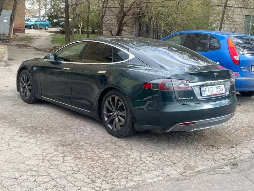 Tesla Model S 2015 год Тирасполь Тирасполь - изображение 8