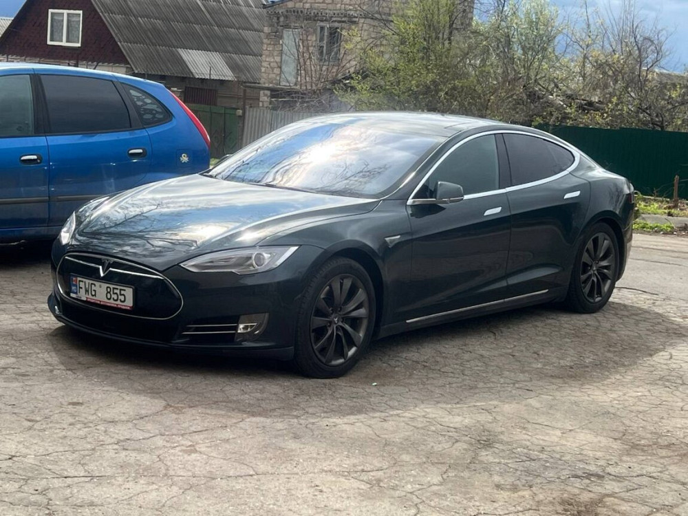 Tesla Model S 2015 год Тирасполь Тирасполь - изображение 7