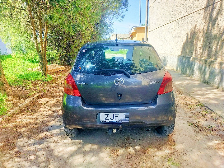 Toyota Yaris 2008 год Суклея Суклея - изображение 4