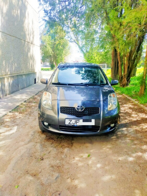 Toyota Yaris 2008 год Суклея Суклея - изображение 5