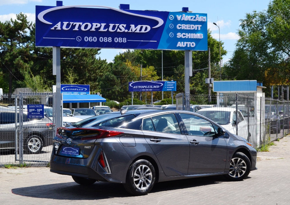 Toyota Prius 2019 год Кишинёв Кишинёв - изображение 2