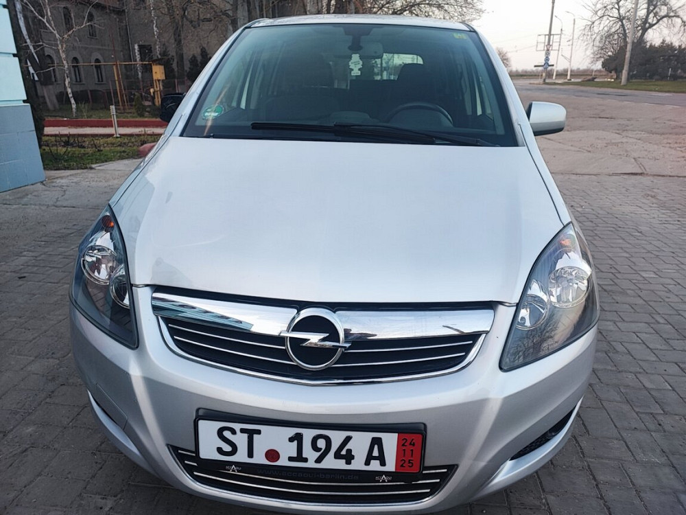 Opel Zafira 2011 год Тирасполь Тирасполь - изображение 1