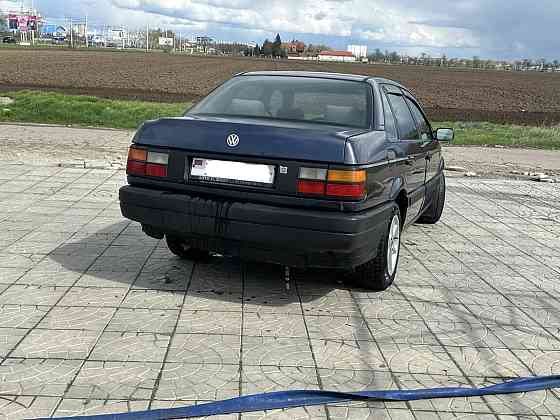 Volkswagen Passat 1990 год Парканы Парканы