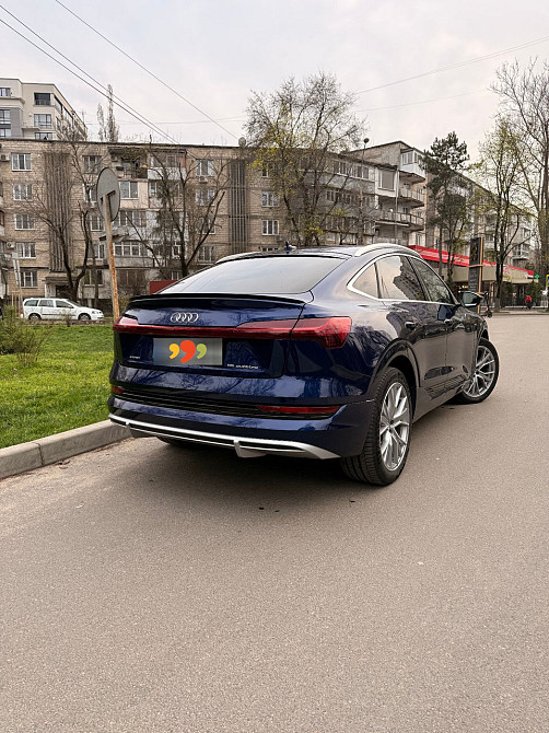 Audi e-tron Chişinău - fotografie 4