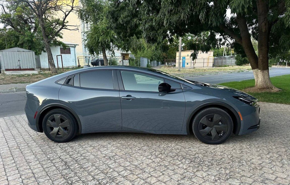 Toyota Prius 2023 an Tiraspol Tiraspol - fotografie 2