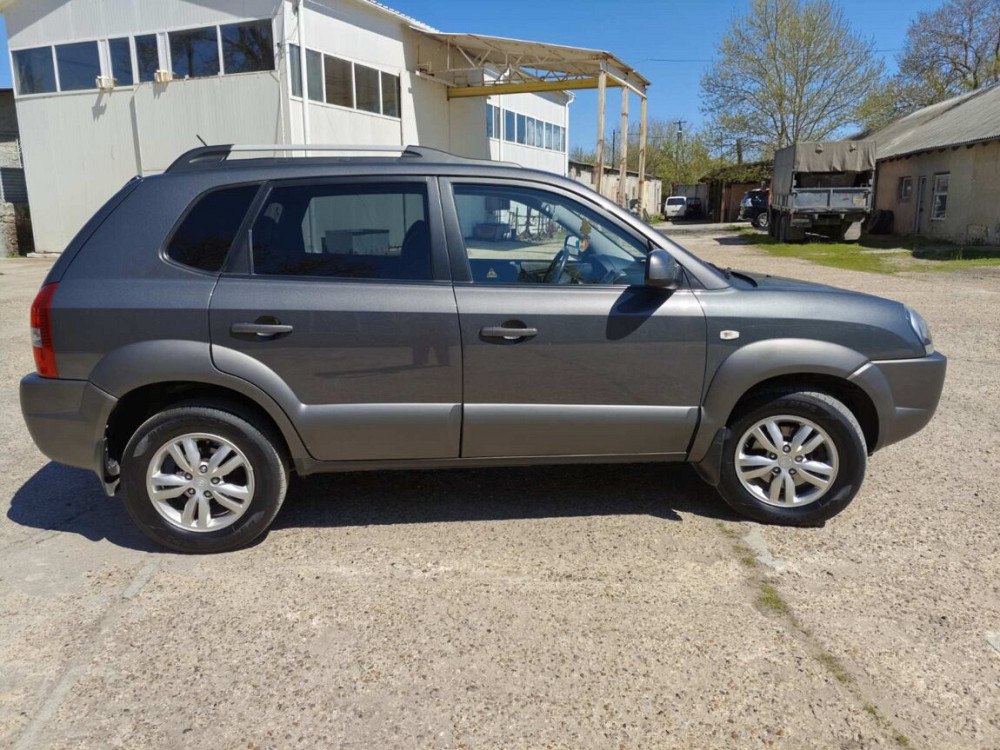 Hyundai Tucson 2008 год Бендеры Бендеры - изображение 10