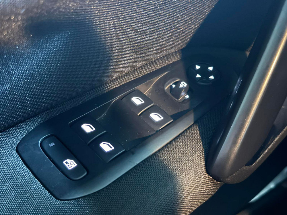 Peugeot 308 2019 год Кишинёв Кишинёв - изображение 10