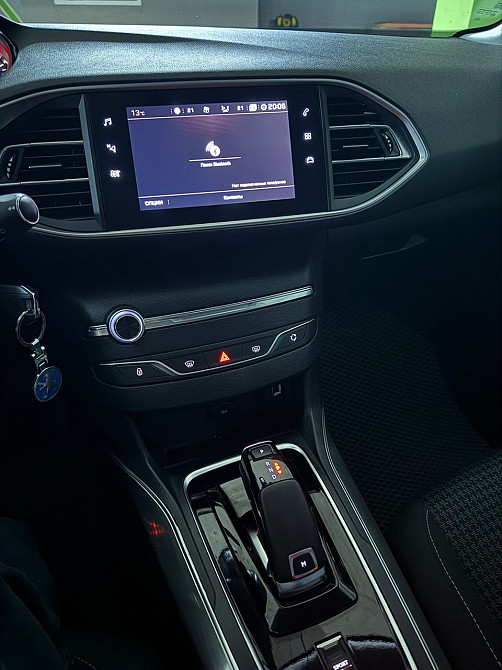 Peugeot 308 2019 год Кишинёв Кишинёв - изображение 8