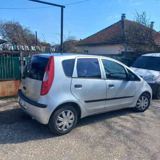 Mitsubishi Colt 2006 год Кишинёв Кишинёв
