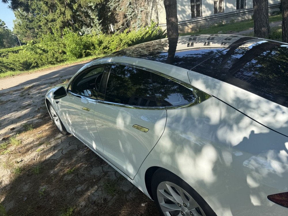Tesla Model S 2016 год Тирасполь Тирасполь - изображение 9