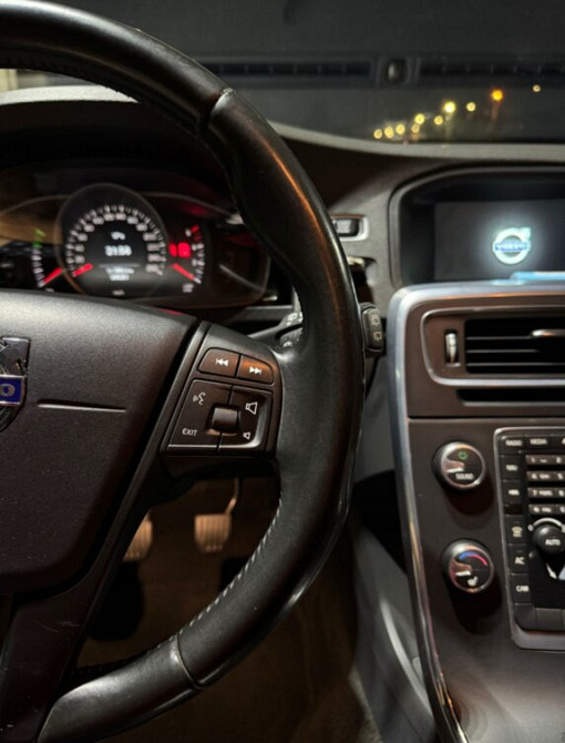 Volvo V60 2015 год Тирасполь Тирасполь - изображение 5